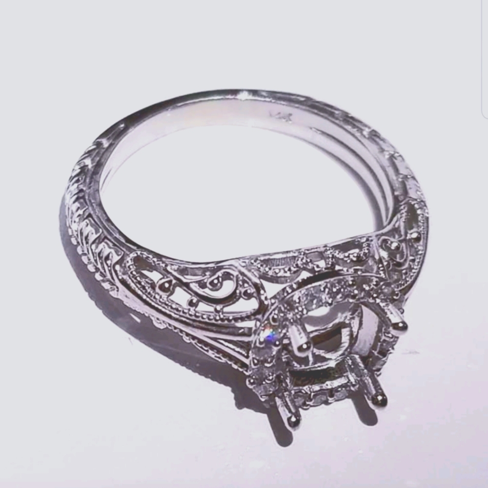 14k white gold diamond halo engagement ring mounting